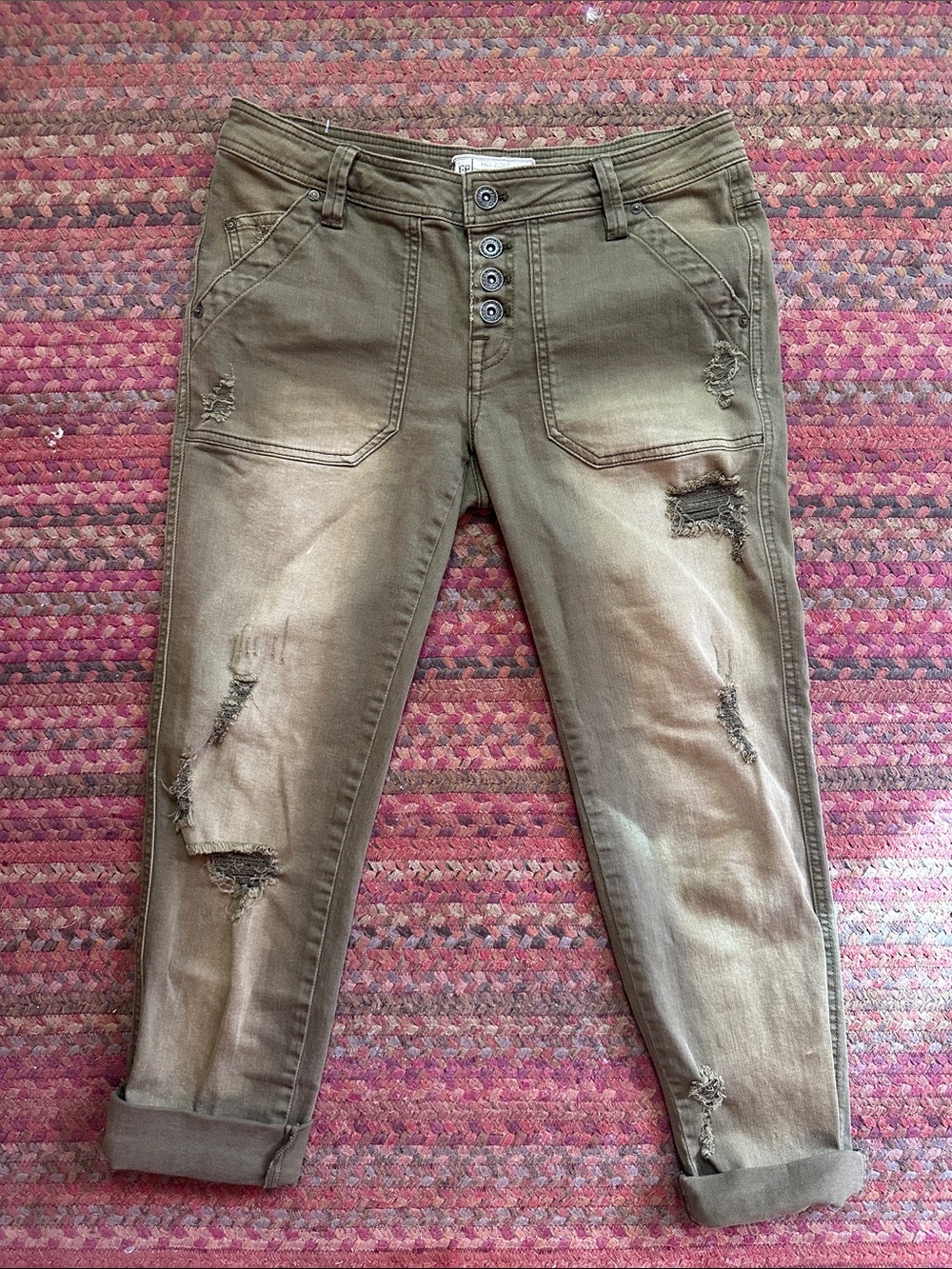FREE PEOPLE CAPRI Distressed Black Boyfriend Jeans with Button-Fly
